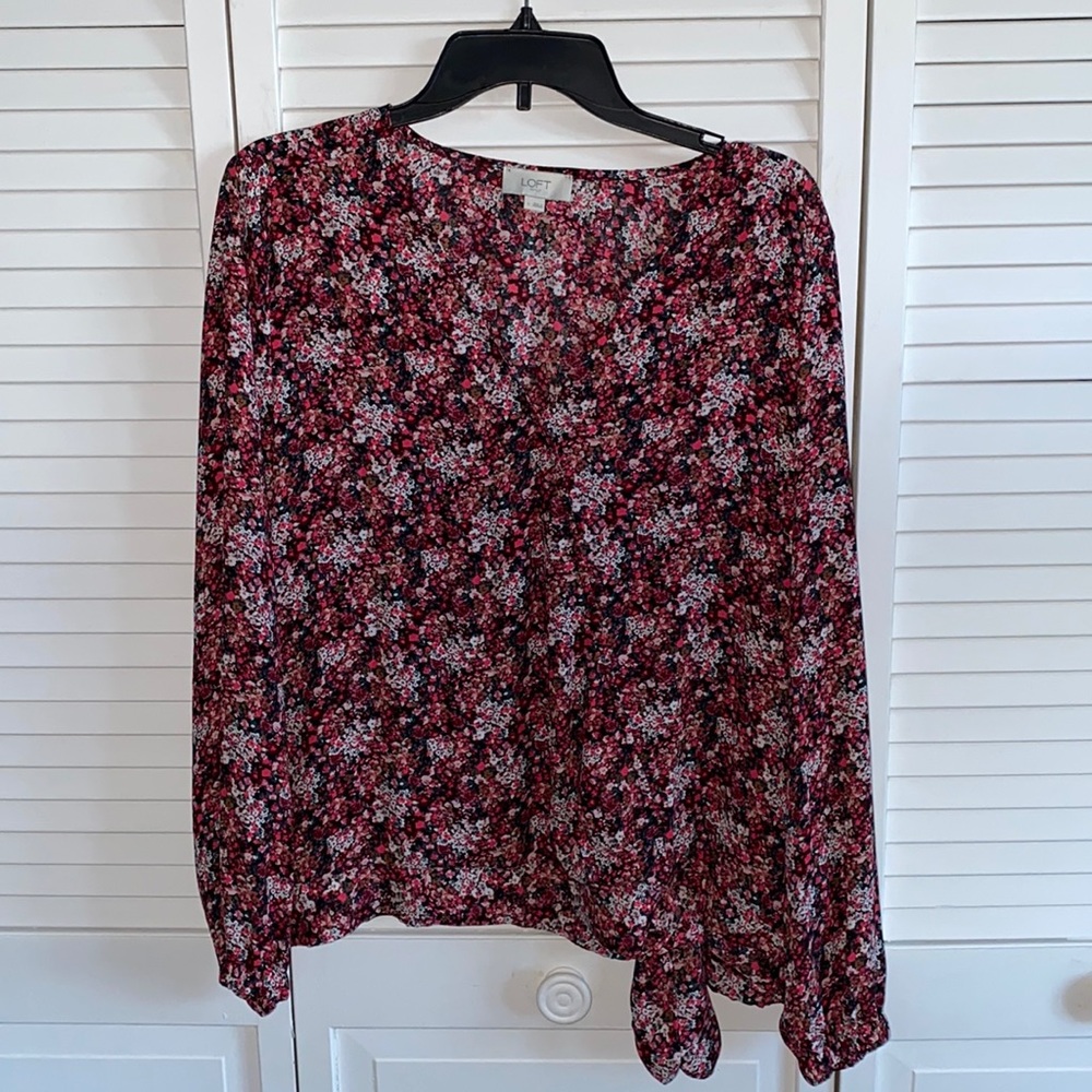 Loft long-sleeved, floral v-neck wrap blouse size large. Like new!